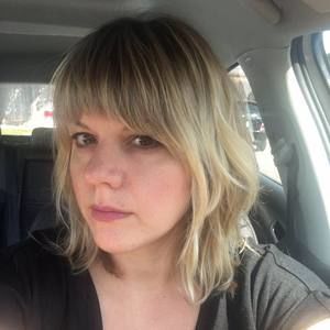 Meet your Posher, Leanne